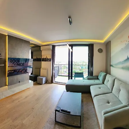 Waterfront 16th Fl Lux Apt. W/ View Belgrad