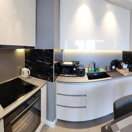 Waterfront 16th Fl Lux Apt. W/ View Apartment Belgrade