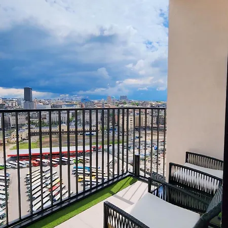 Waterfront 16th Fl Lux Apt. W/ View